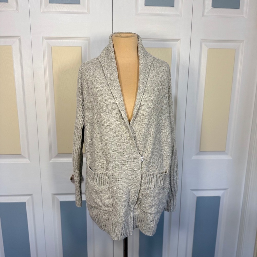 Cabi Cabin Cardigan 4466 Grey Marl Shawl Collar Asymmetrical Zip Sweater Small